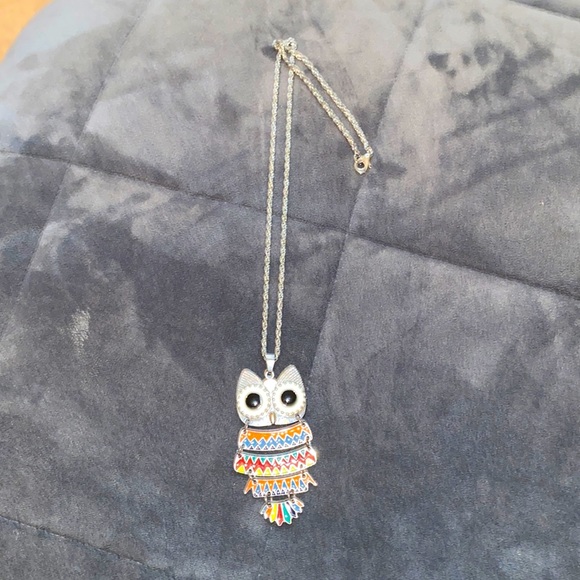 Silver owl necklace - Picture 1 of 2